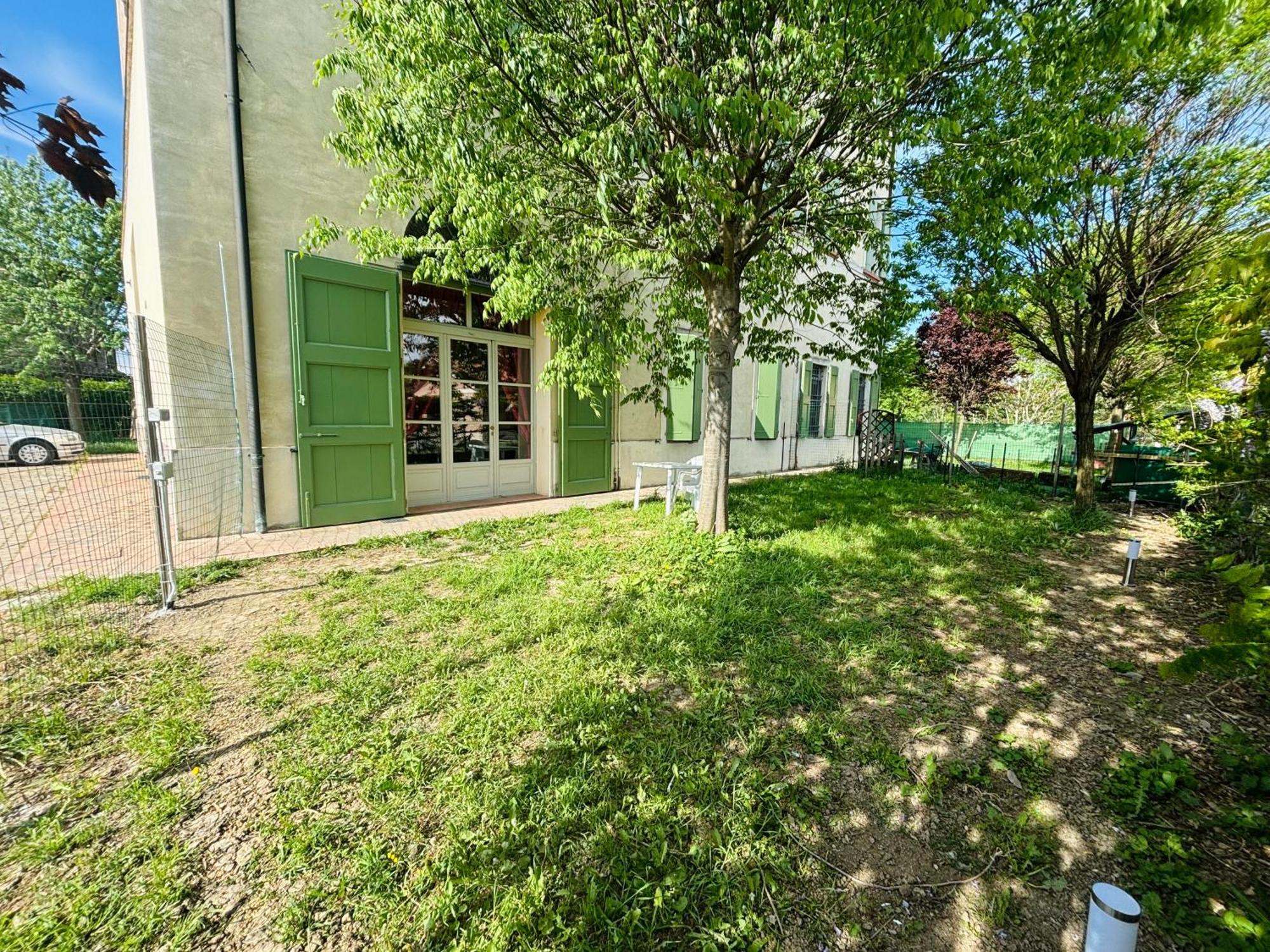Intero Appartamento Con Giardino In Palazzo Del 1600 Campogalliano Ngoại thất bức ảnh